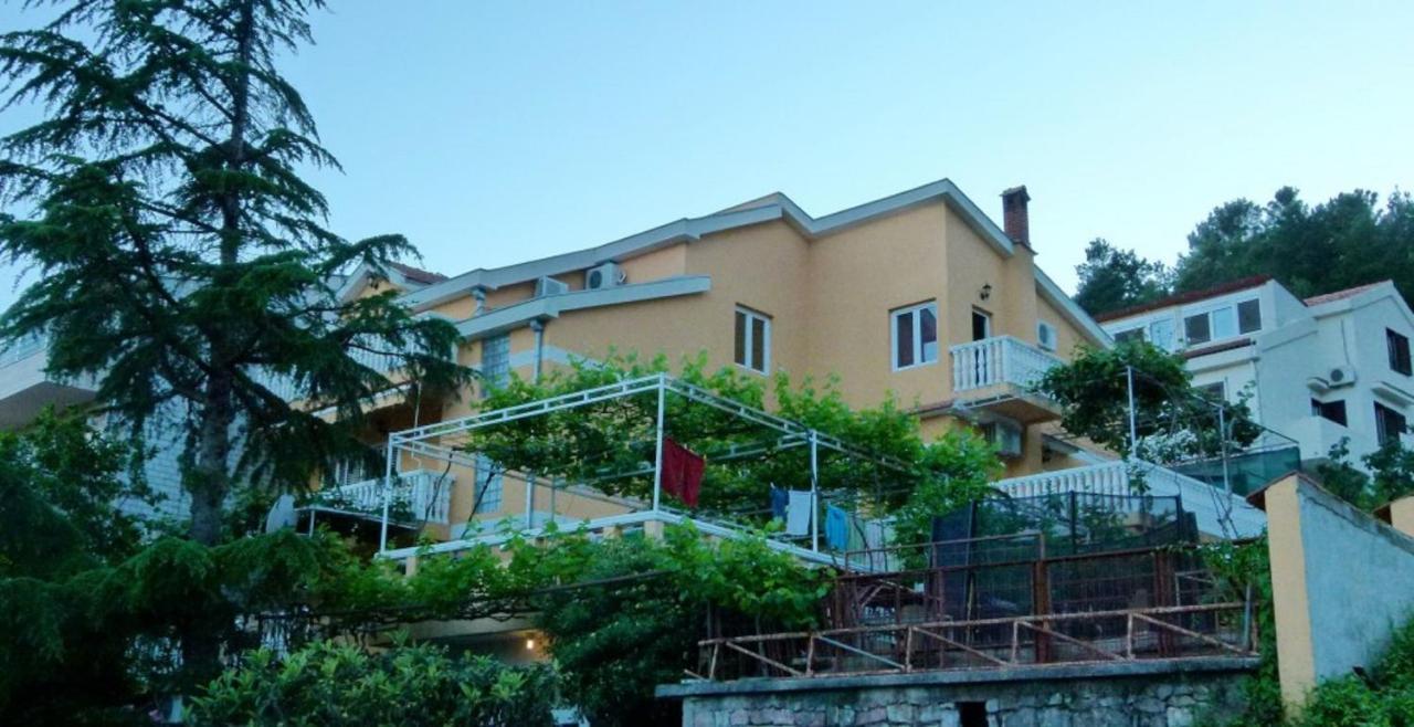 Apartments Antic Budva Eksteriør billede